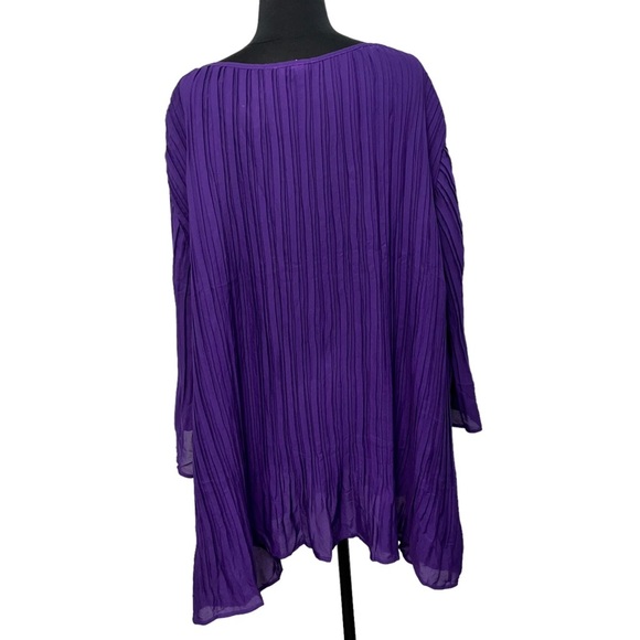 WOMAN Within Tunic Top Purple Large Bell Sleeve Layered Pleated Metal Details 4X - Picture 3 of 7
